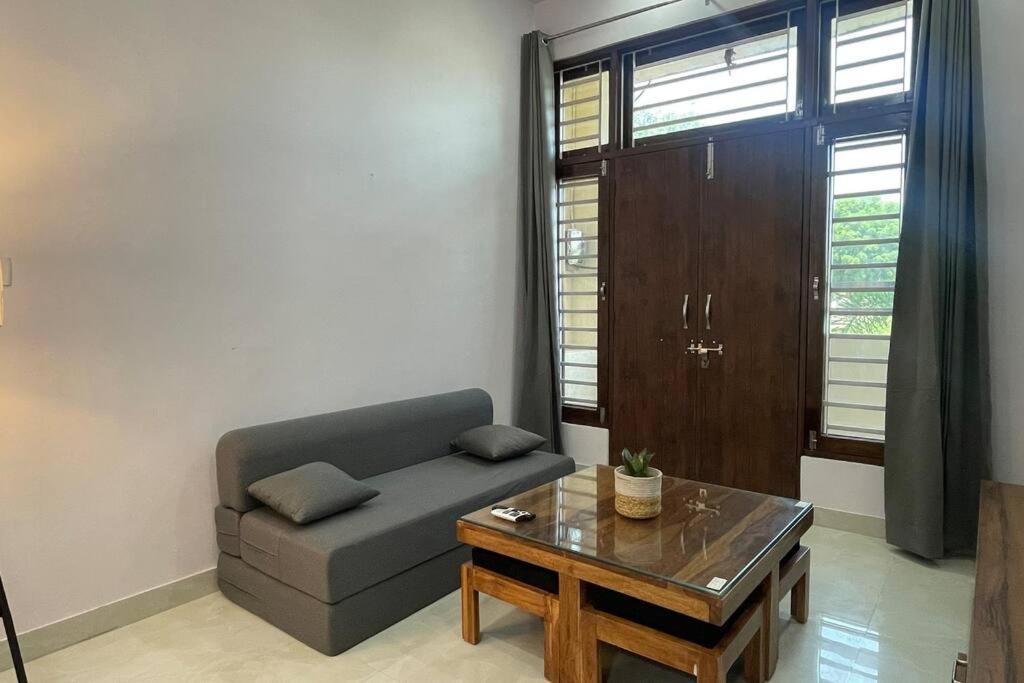 Bark & Bash-Villa-House ชัยปุระ ภายนอก รูปภาพ